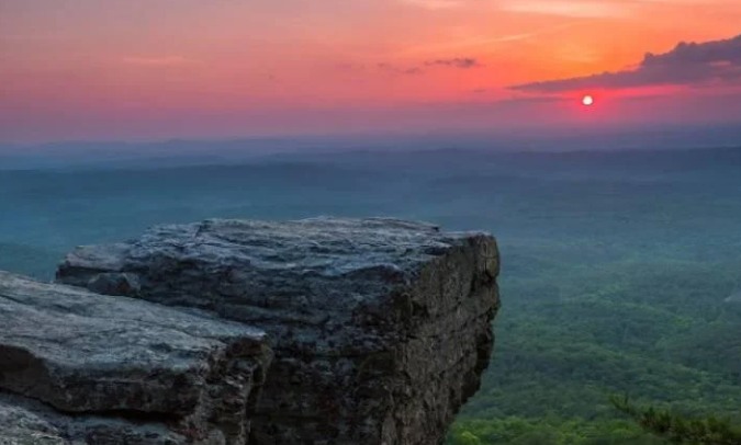 Discover Rock Climbing at Cheaha State Park: Alabama's Island in the Sky